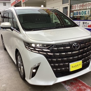 トヨタ・アルファード