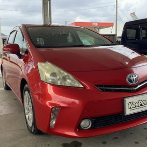 トヨタ・プリウスα