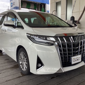 トヨタ・アルファード