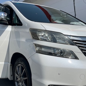 トヨタ・アルファード