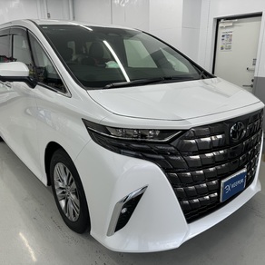 トヨタ・アルファード