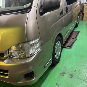 トヨタ・ハイエース (ハイルーフ・スーパーロング)