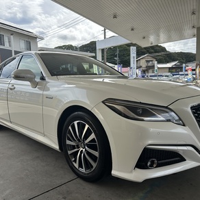 トヨタ・クラウン