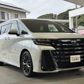 トヨタ・ヴェルファイア