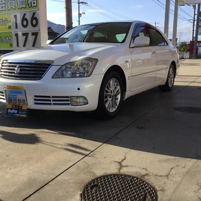 トヨタ・クラウン