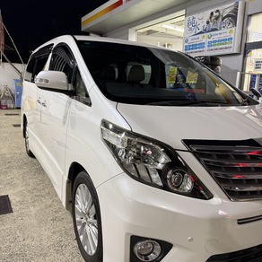 トヨタ・アルファード