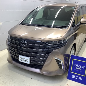 トヨタ・アルファード