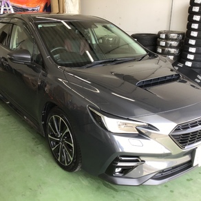 スバル・レヴォーグ