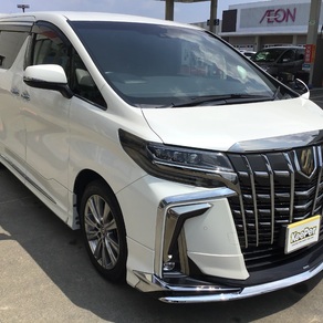 トヨタ・アルファード