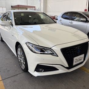 トヨタ・クラウン