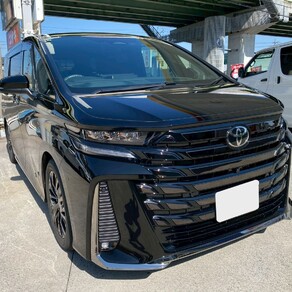 トヨタ・ヴェルファイア