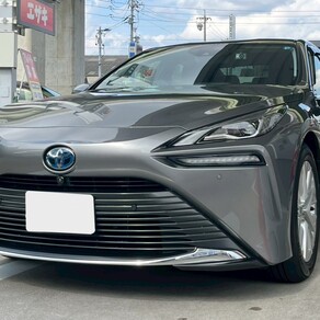 トヨタ・ミライ