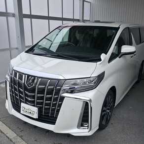 トヨタ・アルファード