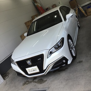 トヨタ・クラウン