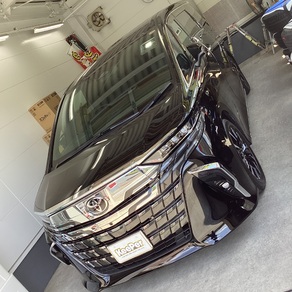 トヨタ・アルファード