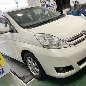 トヨタ・アイシス