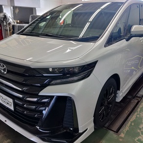 トヨタ・ヴェルファイア