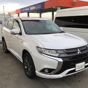 三菱・アウトランダー