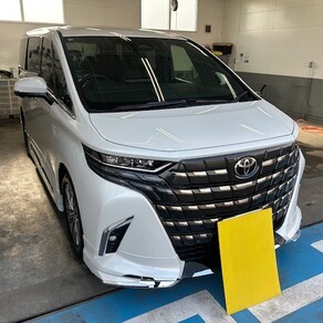 トヨタ・アルファード