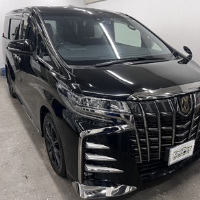 トヨタ・アルファード