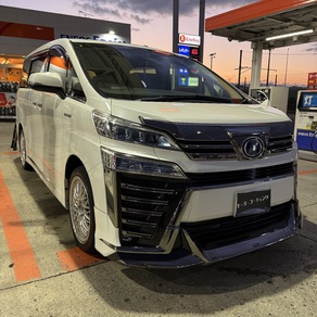 トヨタ・ヴェルファイア