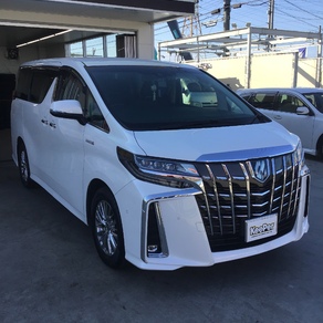 トヨタ・アルファード