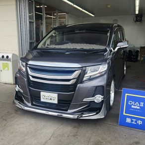 トヨタ・アルファード