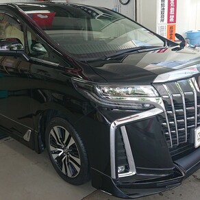 トヨタ・アルファード