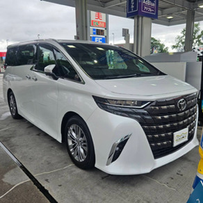 トヨタ・アルファード