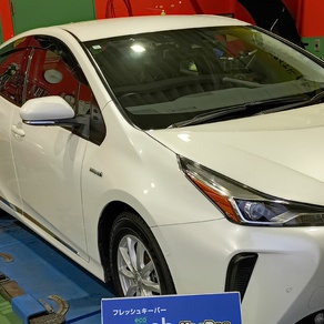トヨタ・プリウス