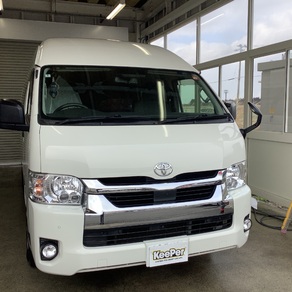 トヨタ・ハイエース(ワイド・ミドルルーフ)