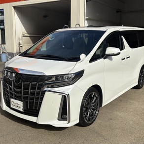 トヨタ・アルファード