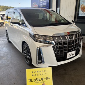 トヨタ・アルファード