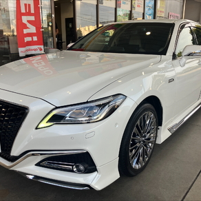 トヨタ・クラウン