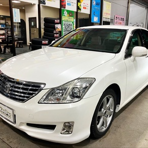 トヨタ・クラウン