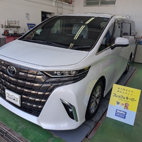 トヨタ・アルファード