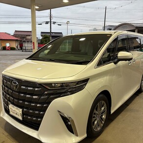 トヨタ・アルファード