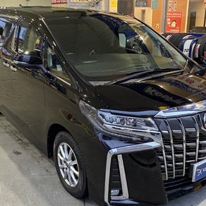 トヨタ・アルファード