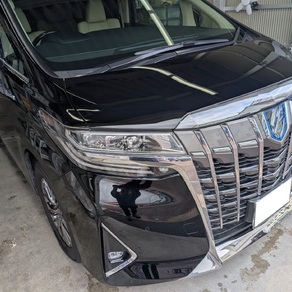 トヨタ・アルファード