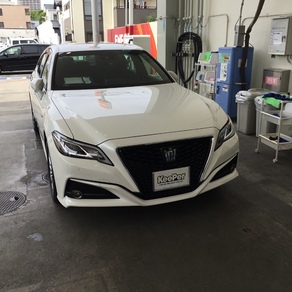 トヨタ・クラウン