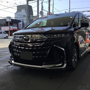 トヨタ・アルファード