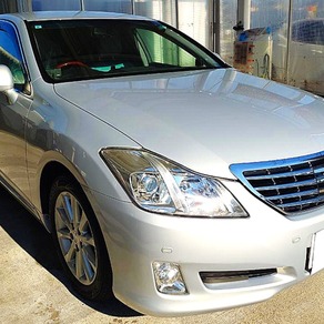 トヨタ・クラウン