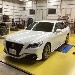 トヨタ・クラウン