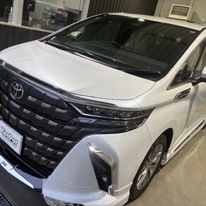 トヨタ・アルファード