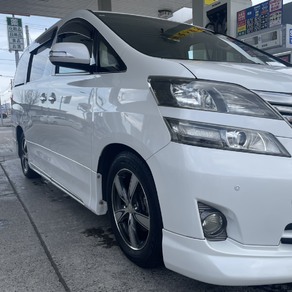 トヨタ・ヴェルファイア