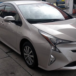 トヨタ・プリウス