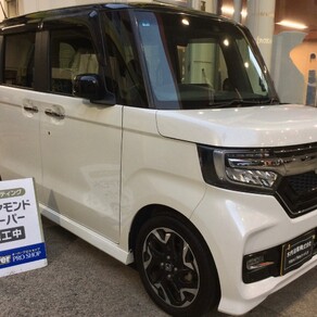 ホンダ・N-BOX カスタム