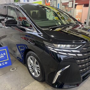 トヨタ・アルファード
