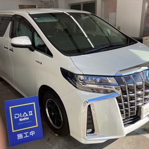 トヨタ・アルファード