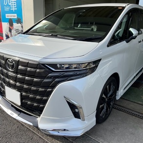 トヨタ・アルファード